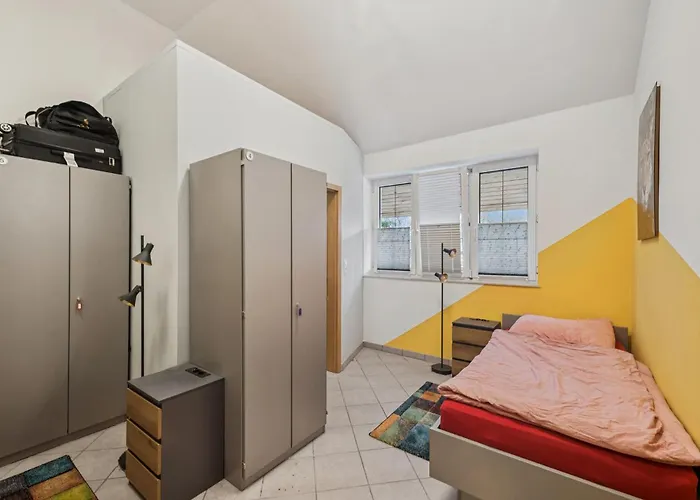 Pet Friendly In Steinebach With Wifi Steinebach/Sieg